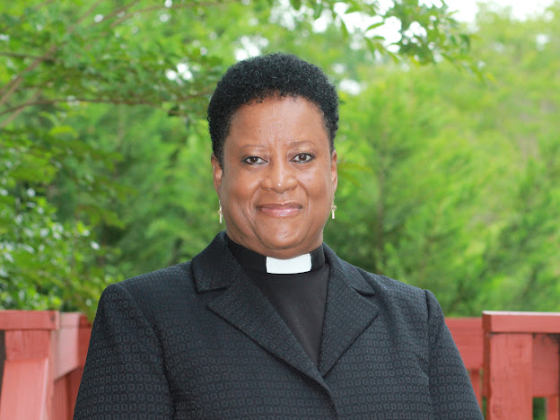 Pastor Tressala Hicklin